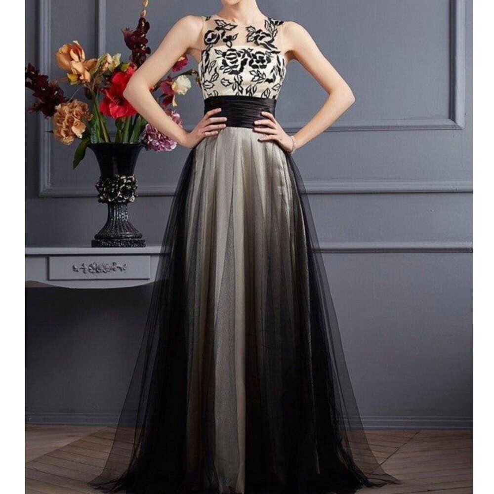 2/$100 NWT JJs House Black Lace Tulle Floor Length Evening Gown SZ 14 Prom Gown